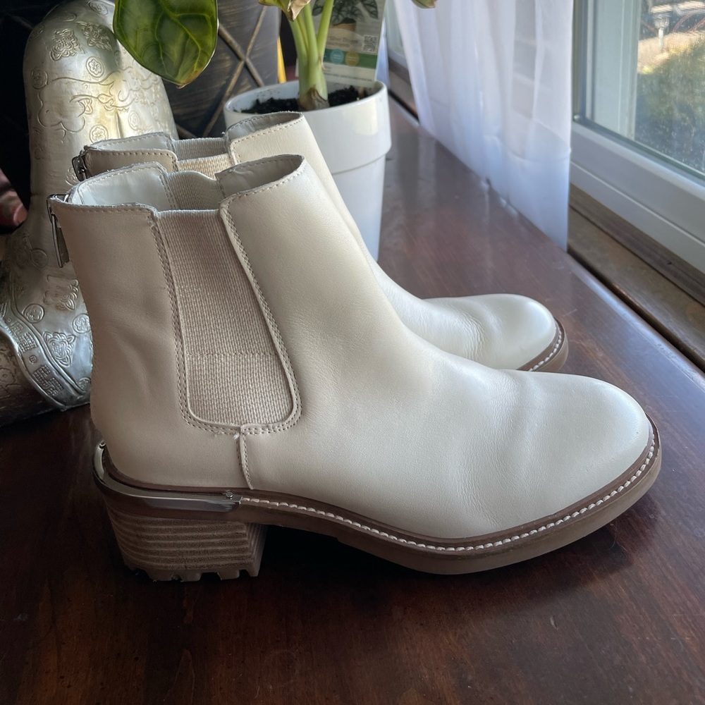 Vince Camuto bone colored Chelsea Boot